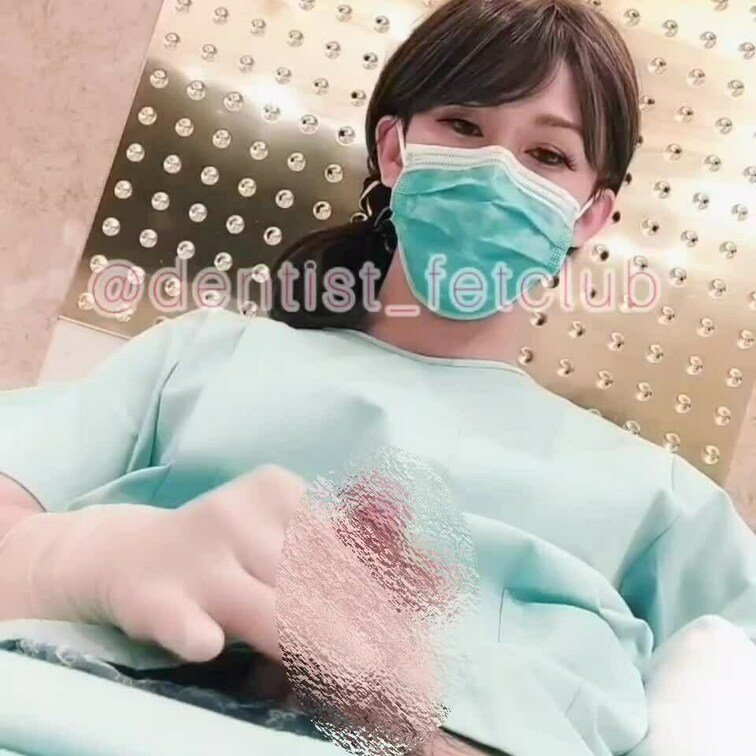 スクラブで手袋オナニー💓