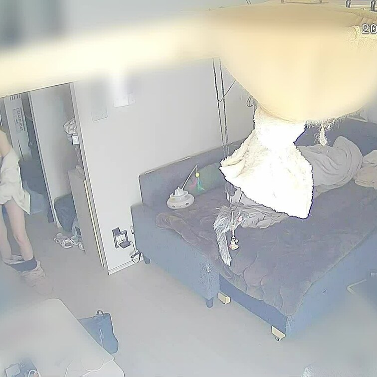 リアル監視カメラ・リアルな日常オナニー　※注意：撮影用のオナニーではないのでお布団かけてます…すみません