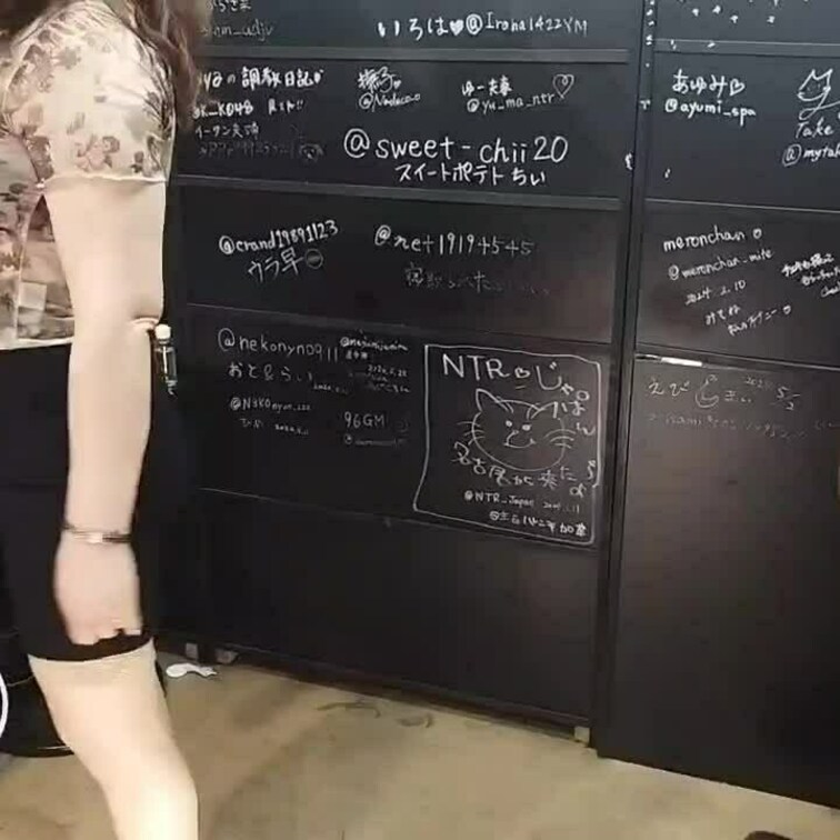 突然侵入してきた男に
○○○される巨乳OL