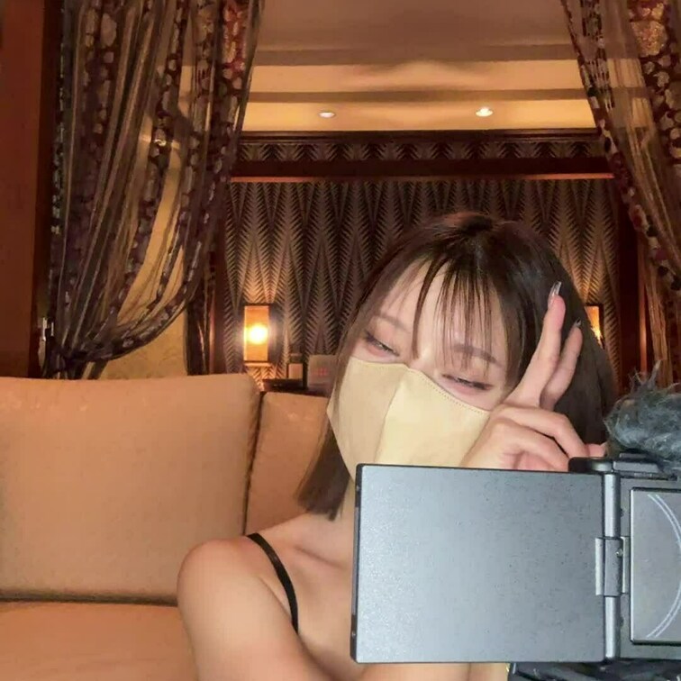 新しい動画編集中🩷

撮影前の動画だよっ

右の🩷おして
🔥コメントもらえたらうれしいっ