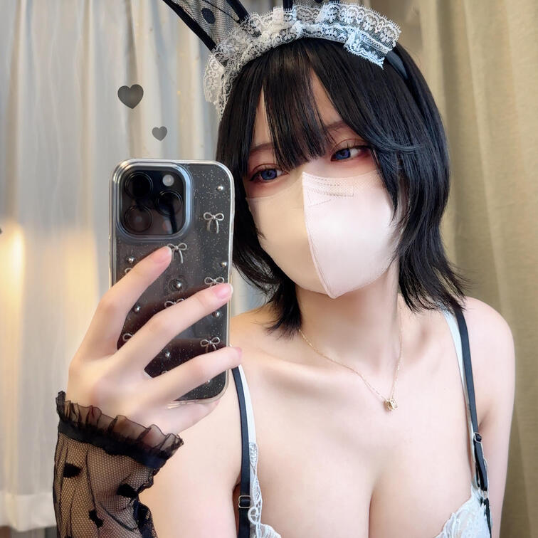 🖤🐰