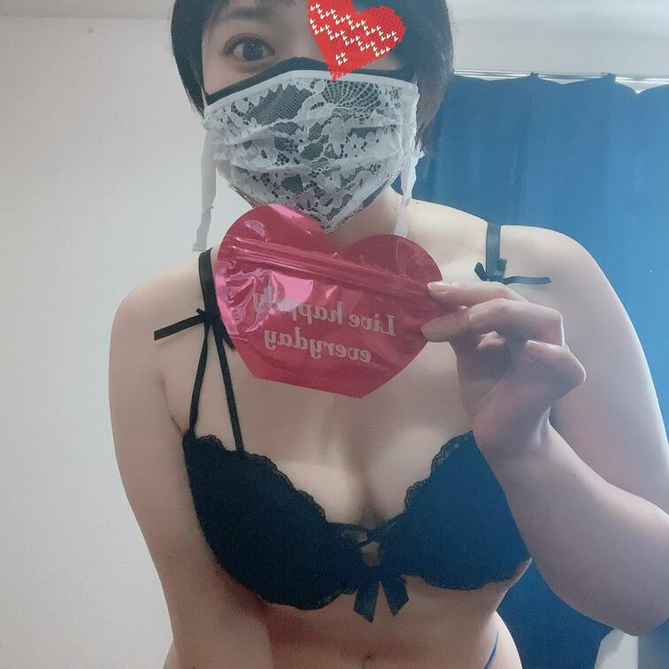 ✨私のパンツ見つけてね✨
置きパンツ企画‼️ in東京💕ヒント❺ ※最終です🥺

ここを目指そうね♥
( *´艸