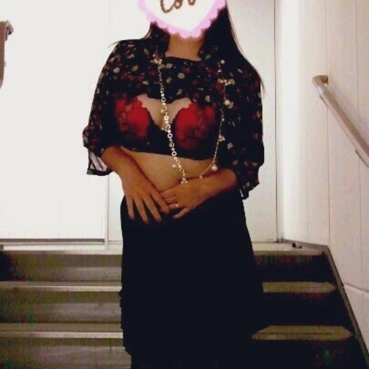 ❤️お外で丸聞こえ丸見え見せつけ誘惑仁王立ちジュルジュルおしゃぶりイラマ❤️