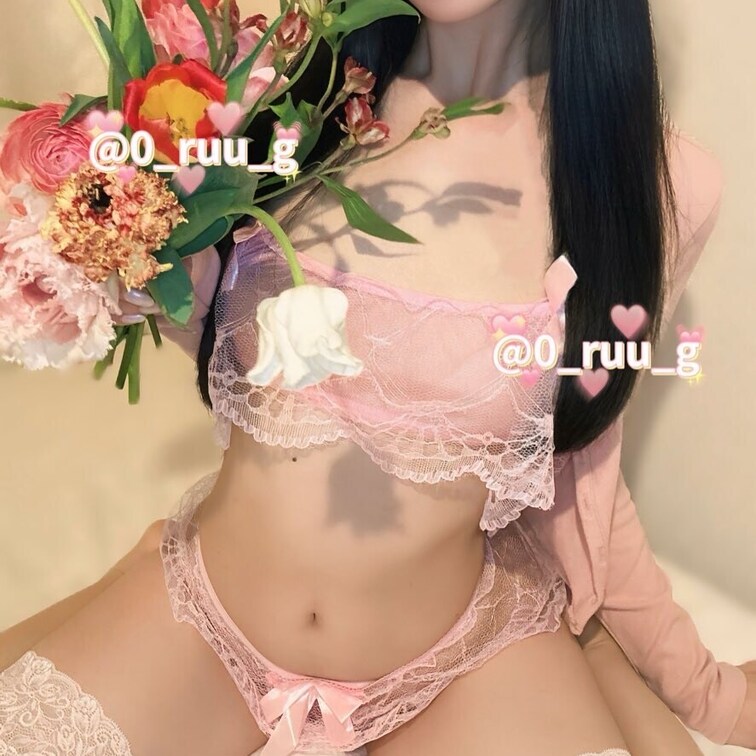 今日はもものお誕生日👶🏻🍑
いつも見てくれてありがとう🫶🏻🎂🤍