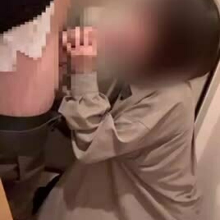   フォロワーさんから『同じマンションの住人さんの性欲処理をしなさい』との指示を
頂いたので頑張りました😖この日は50