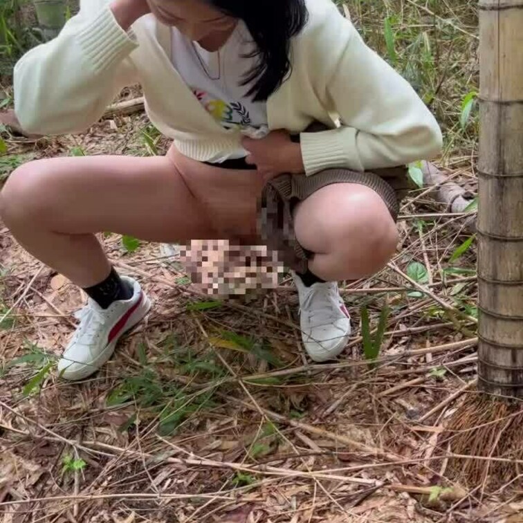 1人遊びの後はマーキング😊
直飲みしたい方には直飲みさせましょうか⁈🤭