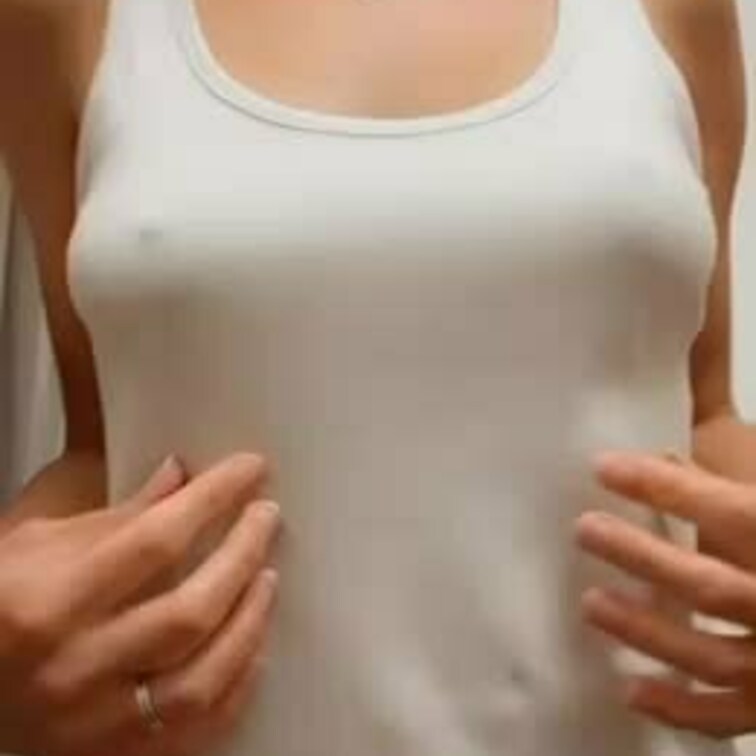 Cカップ、マシュマロ乳💕
どんなおっぱいプレイが好き？😍

いいね❤️、コメント、フォローを是非お願いします🥺💕