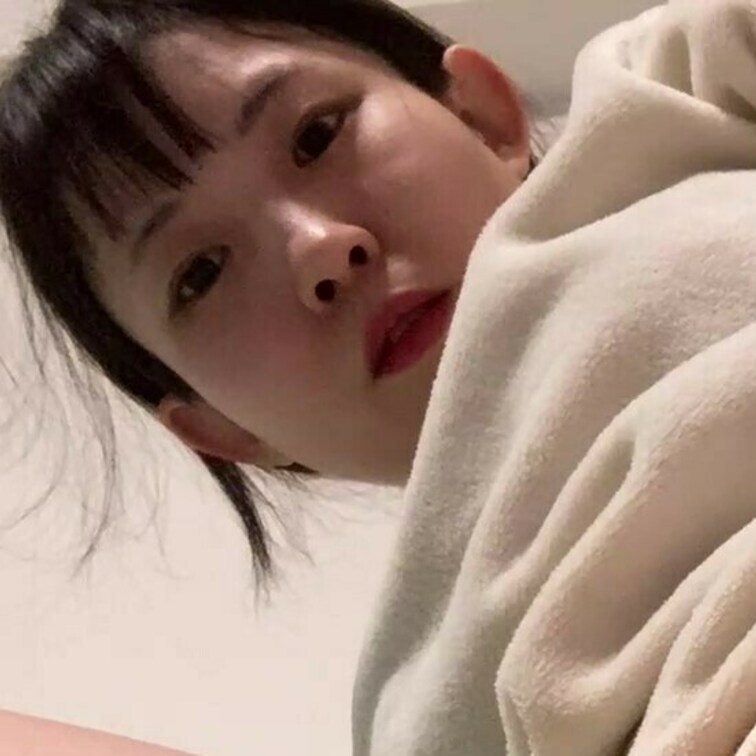 長いおしっこ動画です。アップとスローもあります。