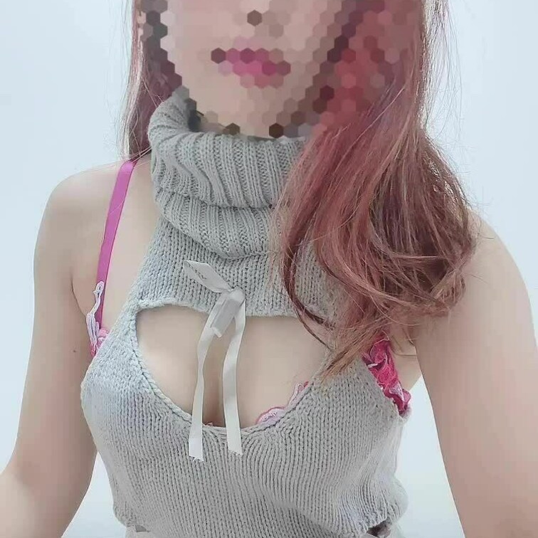 久しぶりのひとりエッチ🎥だよ〜❤️

natsu初編集🥹
ヘタッピでごめんなさい🙏