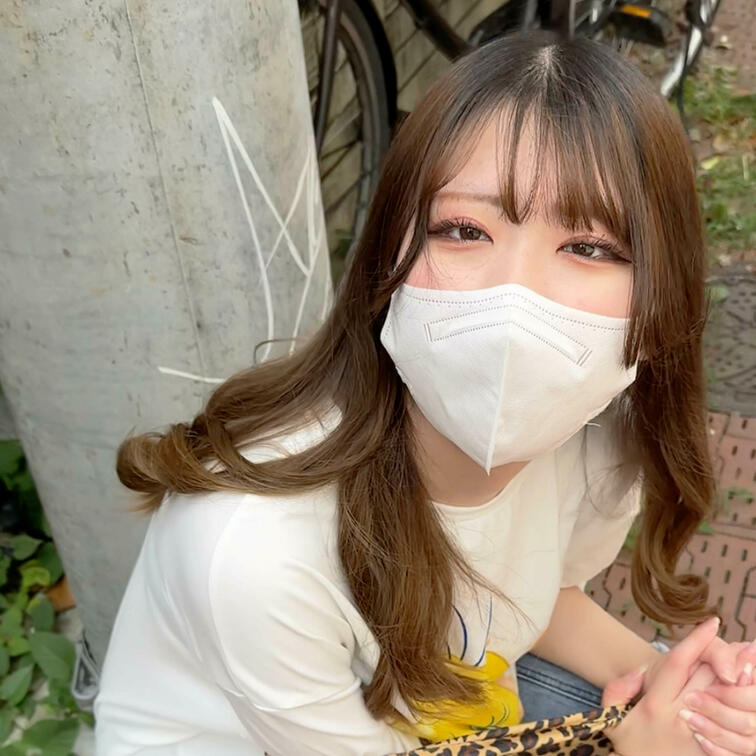 #83【NON 20歳】
今回ストリートスナップに協力してくれたのは、ギャル風コーデがお似合いのNONちゃん😎

