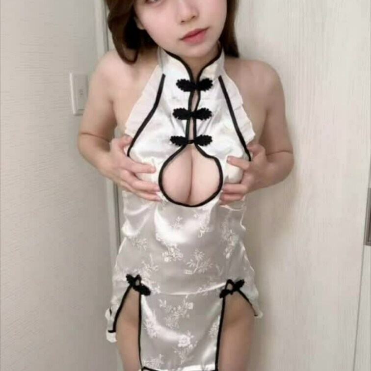 のーぶらのーぱんチャイナです🫣💕
