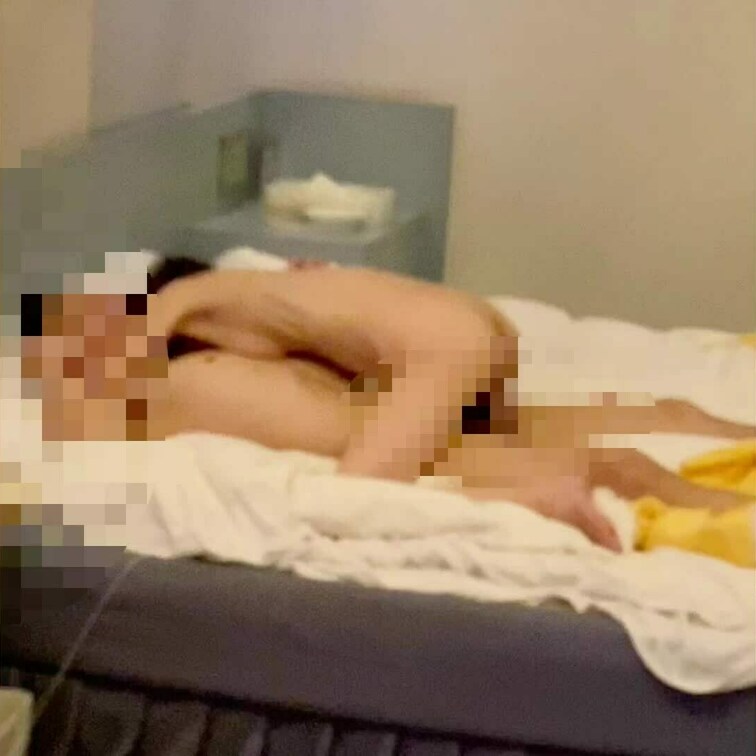 妻と他人のSEX覗き動画、、、

短い動画ばかりなので、繋げてみました。

