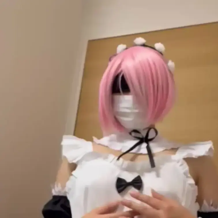ラムコスプレで乳首オナ♡