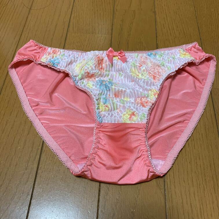 今日のリナのパンツです🥰