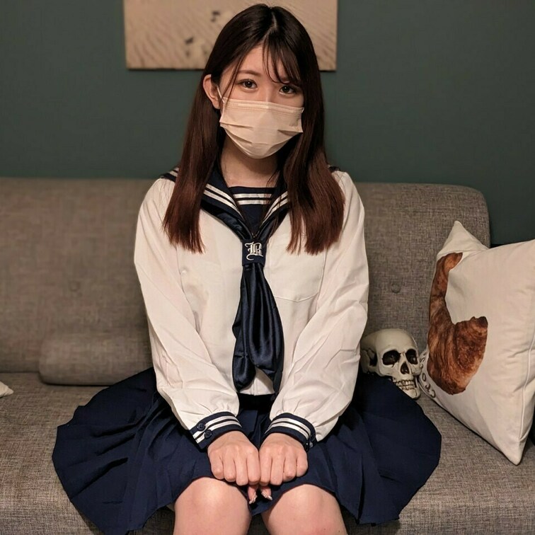 【向坂真琴】withガダル画像5点【無料】
こんにちは。闇鍋学園所属の向坂真琴と申します。
闇鍋学園の学級委員長