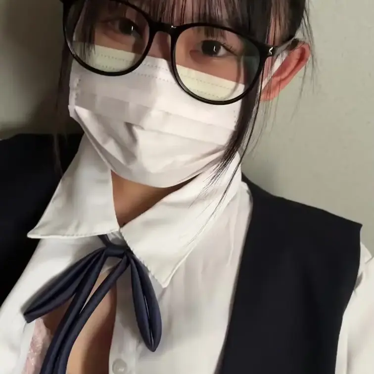 続きはhttps://myfans.jp/posts/19b00dc2-6f9a-4147-87d1-a8bb09caf