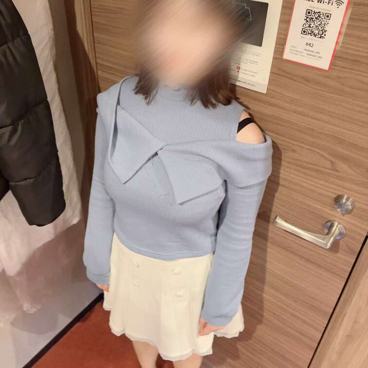 童顔Hカップ爆乳ちゃんのこれがこう🥺


❤️‍🔥フル動画では顔○○○の完全顔出し❤️‍🔥

🍌この子の1本目
