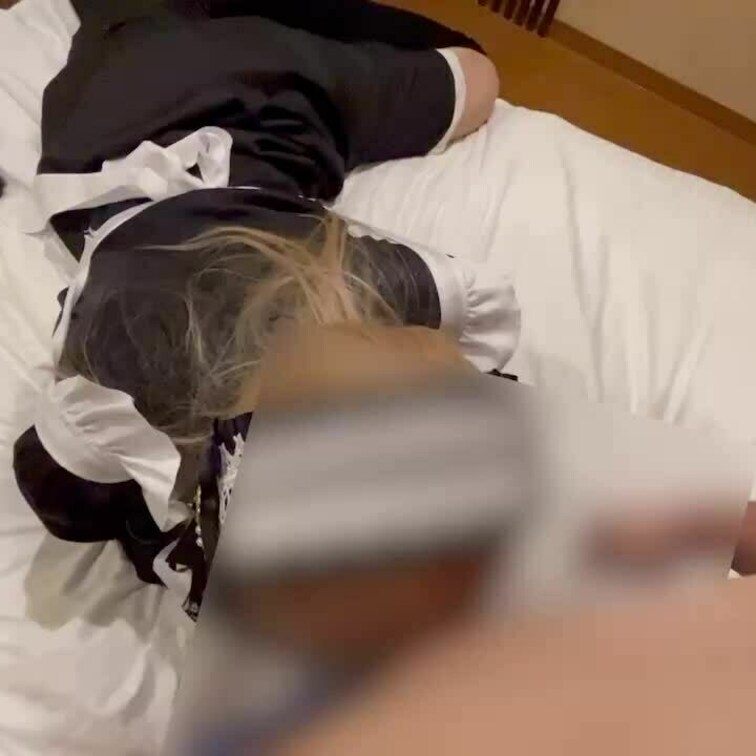 しんさくでーす
チン嗅ぎ⇒フェラ動画になりまーす
ちょっと主観ぽいアングルも入ってるのでおすすめです。
