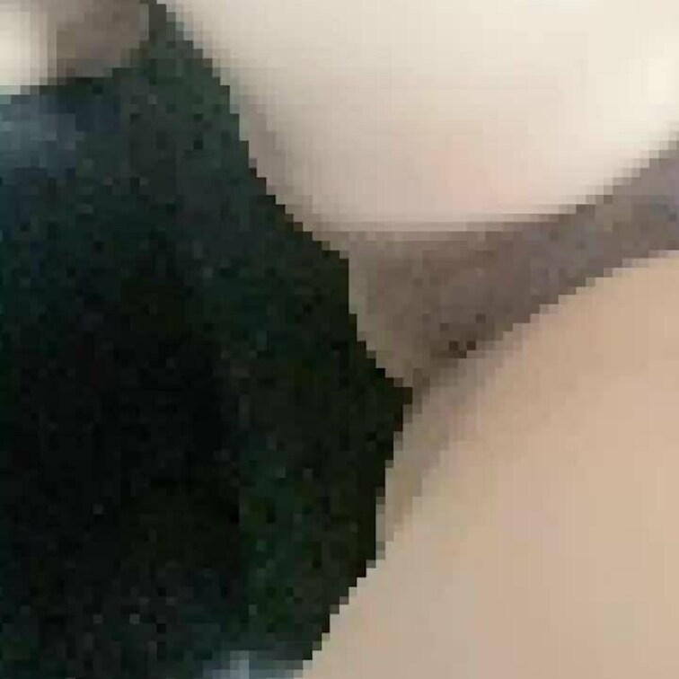 上から撮ってみたぁ
最近は足🦵自分で抱えて、ガン突されながらクリ弄られるのにハマってる♡