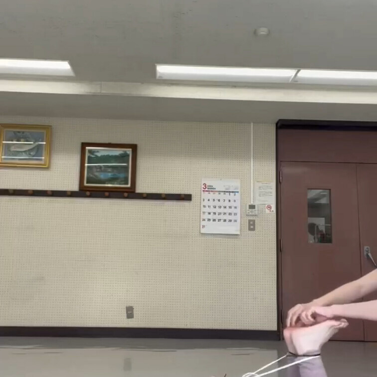 皆様お久しぶりです！
動画の更新が遅くなってしまって申し訳ございません。
今回のくすぐり動画はこちらです👍

是