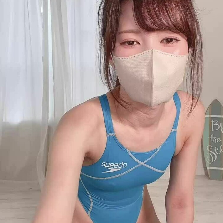 speedo競泳水着🩵お尻アップ🍑