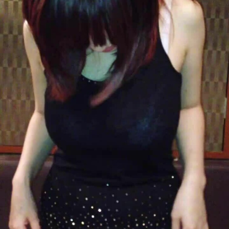 【神乳濃厚マゾっ子ちゃん②】昨日の投稿の続きです！爆乳ちゃんの下着姿❤️パンティの真下にカメラが潜入して、ずらして、おま