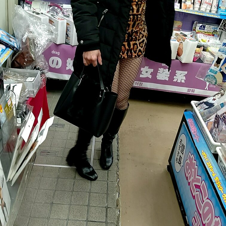 買い物です