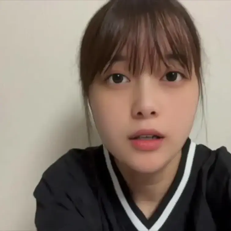 【ファン限定フル動画】🎁

彼氏ができて初めてエッチする時の練習で指入れオナニーしてみました。気持ちよかった…