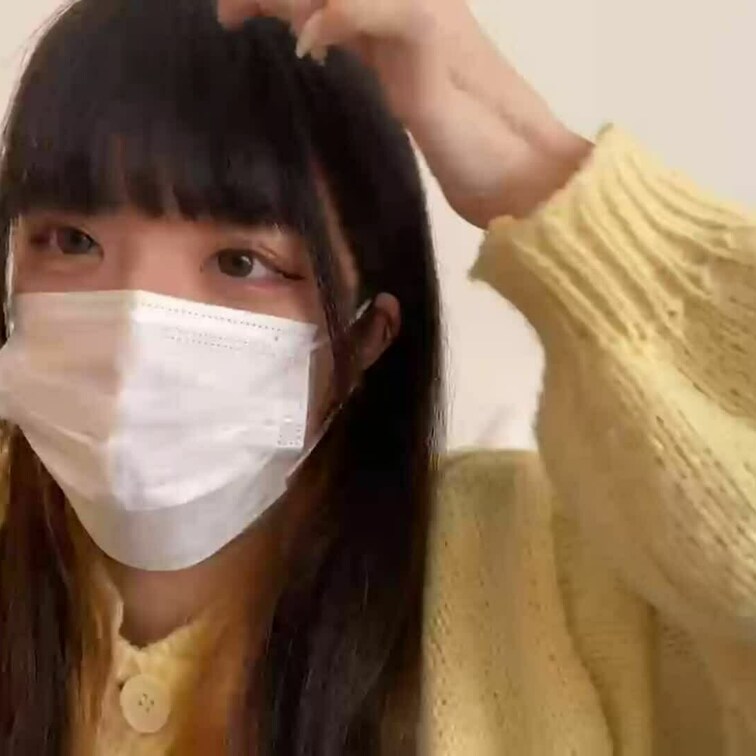 【みれい 20 歳】

みれいさんのライブ配信動画です
生配信 だと、1 回の有料配信を視聴すると、おおよそ平均 