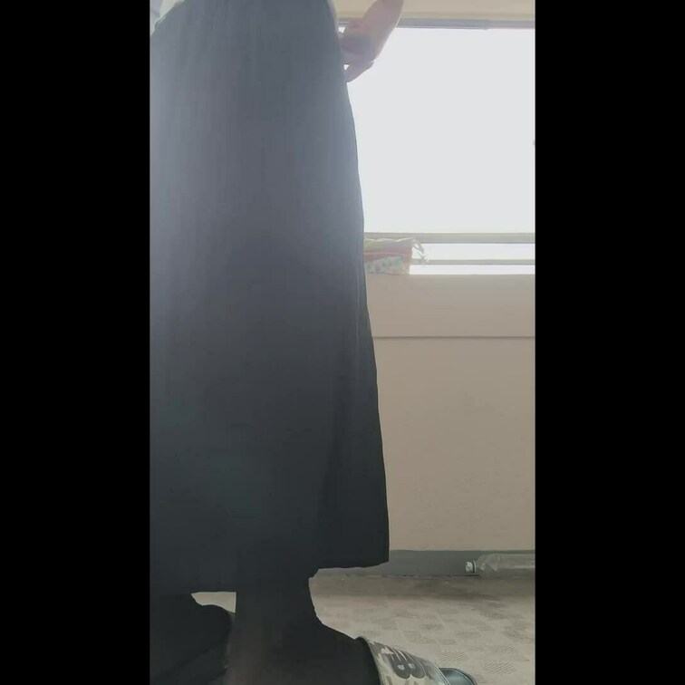 ドキドキチャレンジ
ベランダであんなことしちゃうリアルな人妻