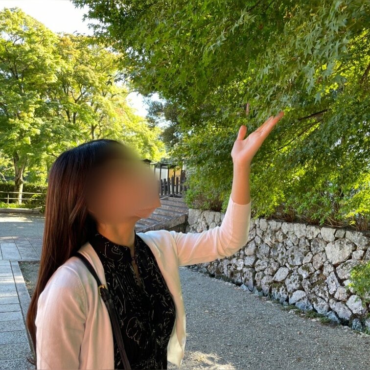 エッチな自分を見られたらって思ったら変な気持ちなってオナニーするけど…基本的には恥ずかしいので普段はこういうお洋服です♡