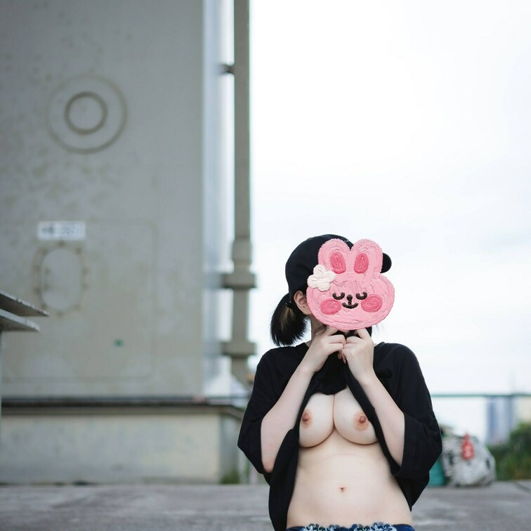 サービス❤
暑い日は水分補給と薄着で
