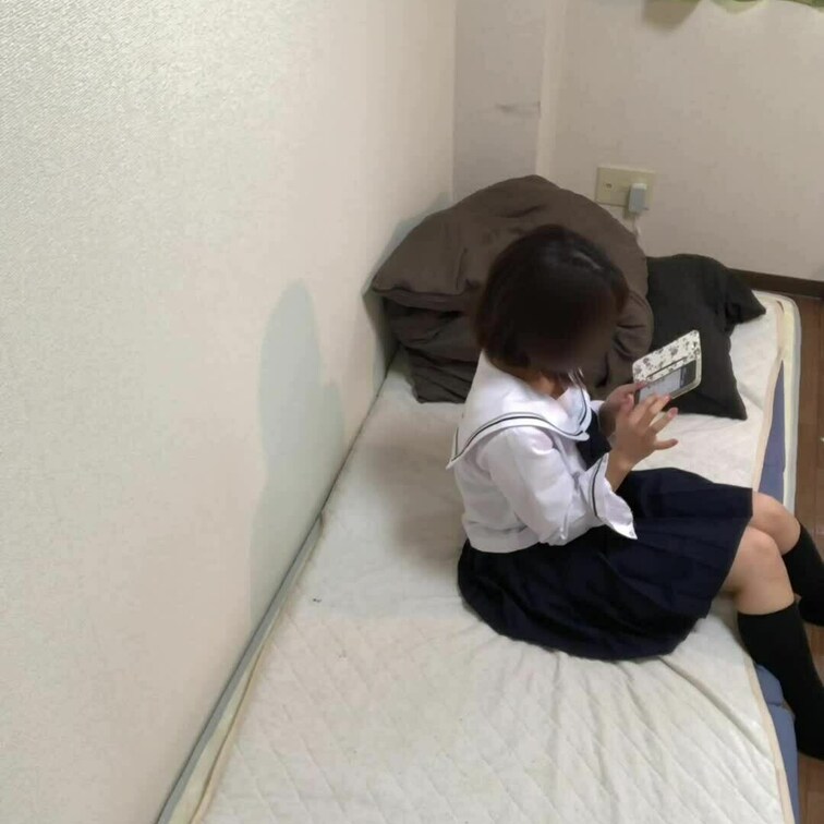 【ファン限定フル動画】🎁
超敏感なももかのクリちゃん
いきまくる姿みてください。
ももか興奮しちゃう…