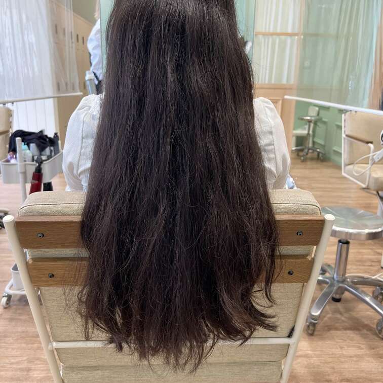 実は昨日髪の毛をばっさり切りました✨
ヘアドネーションです