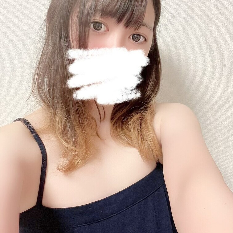 今週も一週間お疲れ様でした☺️💕
寒かったり暑かったりと気温の変化が大きい一週間でしたね💦
風邪ひきやすい時期なので