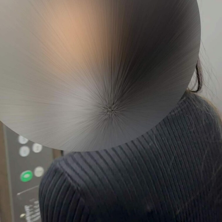 待ち合わせをホテルのロビーにしてましたが勝手に室内に変更されたので部屋まで行くシーンになります。
毎回他人様に会う時は