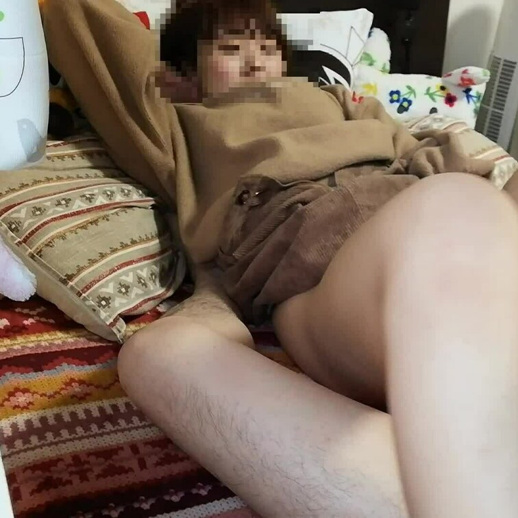 定点カメラでまりちゃん自宅でセックス　その２
イキまくって腰が跳ね上がるのがえっちです

