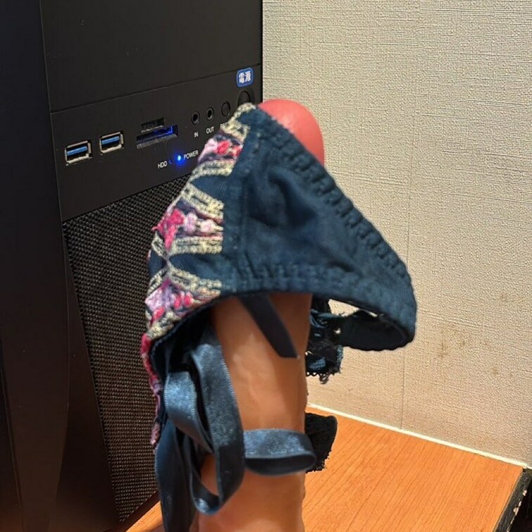 VIPプランの方と一緒にオナニーしちゃいました…♡フォロワーさんの興奮してる声で、いつもより気持ちよくなっちゃった🥺💕