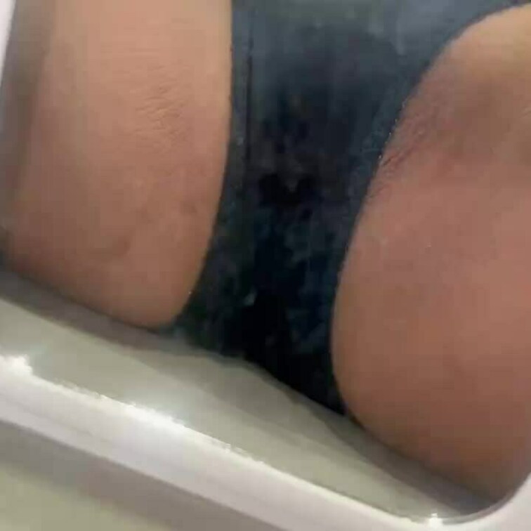おまんこみせるだけ ぺろぺろしたくなったら教えて