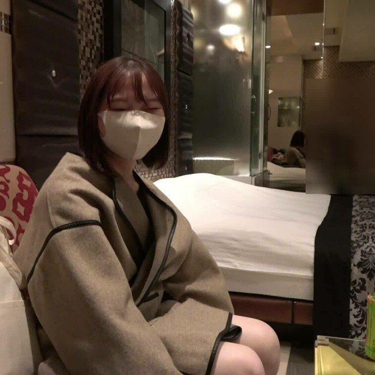 後輩ちゃん、シャワー浴びます。

照れてるのかわいい