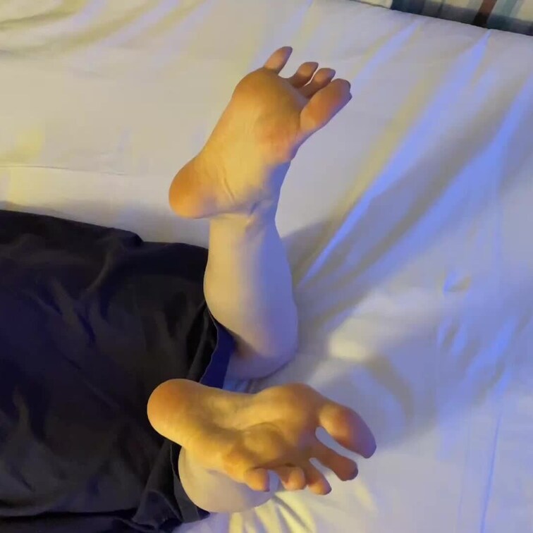 さなちゃん
エロエロ足裏
グーパー動画