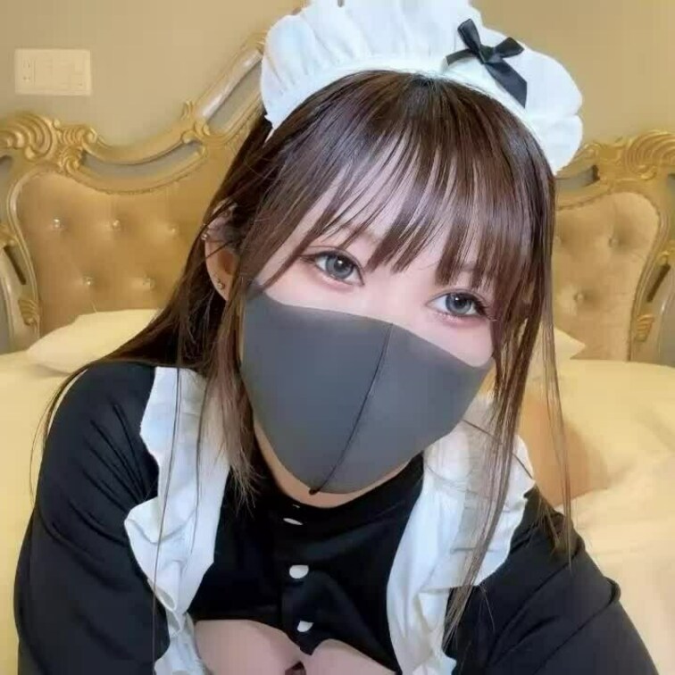 ご主人様のために乳首やクリを
ローターでいじっておまんこ準備♡

ご主人様にアナルにはビーズを挿れてもらってから