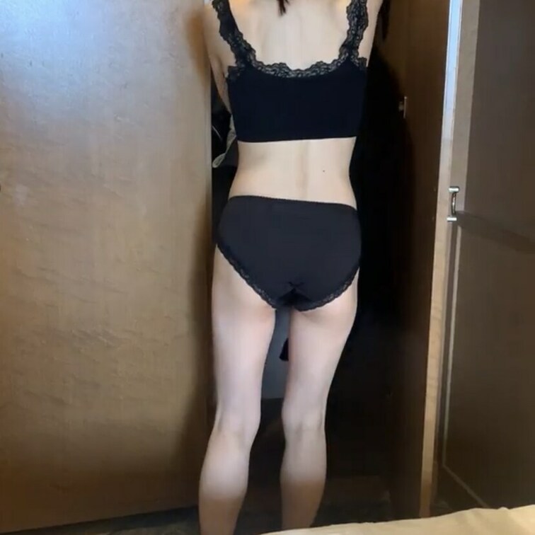 今日は着替え写真を。