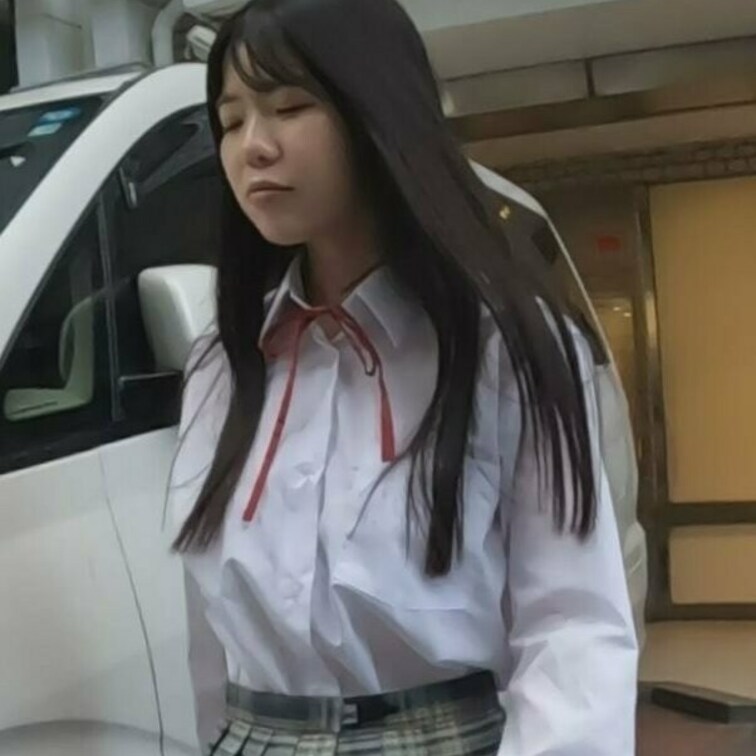 白いパンツ大好き！
パンティと黒髪女子ファン必見の作品です。
敏感そうなおっぱいにイタズラDカップ！

分数10