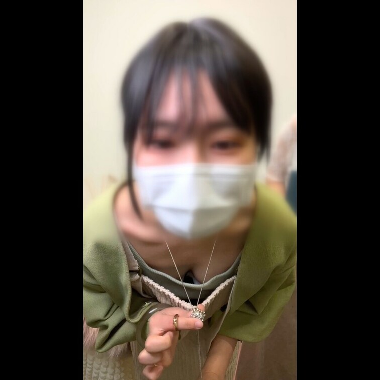 本編はこちら→

胸ちら01 【アパレル店員・インスタライブ】
着替え○○○流出





・本作品に