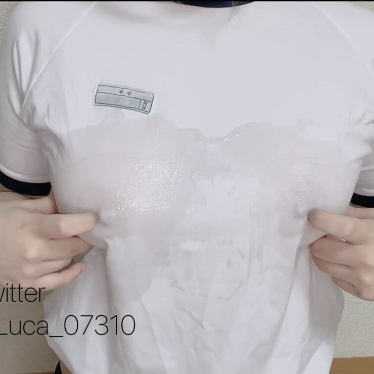 ［サンプル動画］体操服ぬるぬる乳首責め

Twitterにも短めの動画投稿してるので良かったら見に来てください〜☺️