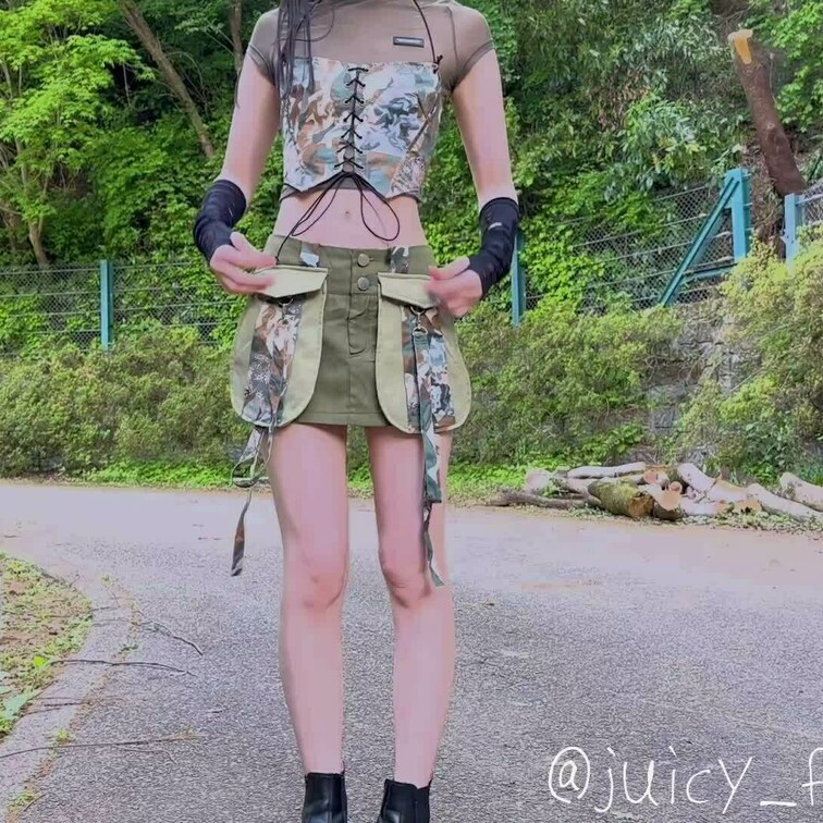 生まれて初めての野外セックスです🫣💕
公開期限が切れたので、おなかいっぱいプランか単品購入で観られます🫧

最初は