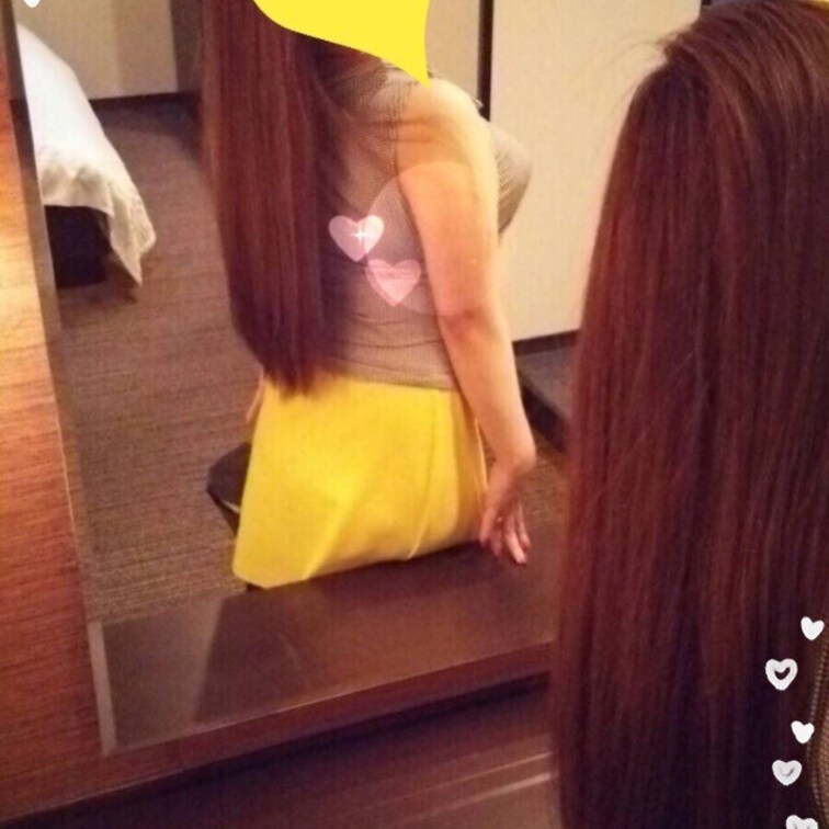 泣いてます😖

泣いちゃってます😭

めちゃめちゃ泣けてくる😫

もう朝からね、

涙が止まらない😩
