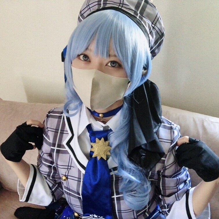ファンの方に送っていただき、星街すいせいちゃんコス着てみました🩵

可愛いコスで気持ちよくなっているびゅるるを見て欲