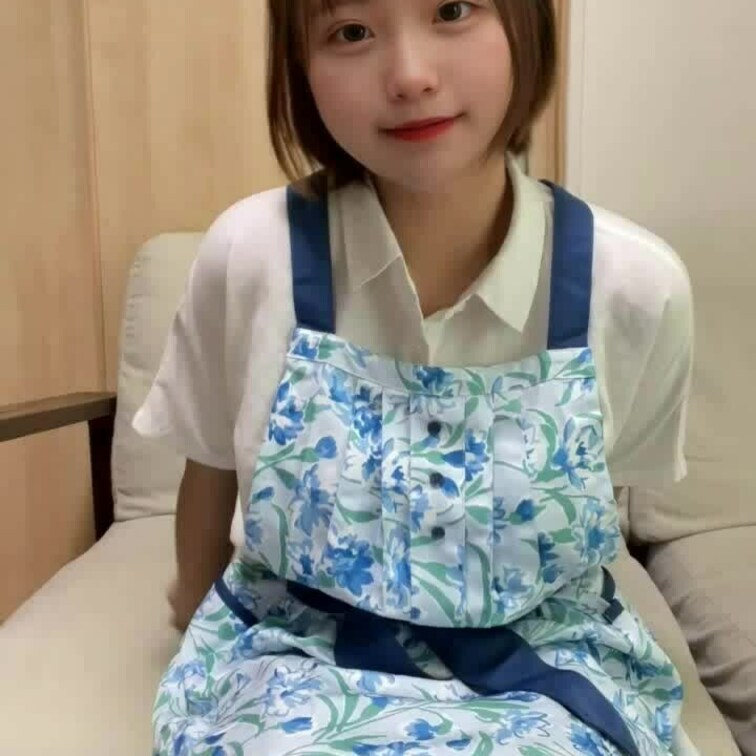 【サンプル動画①】

みのりのオナニー＆Hｶｯﾌﾟ乳首
初公開まであと4日♡

『おもちゃを使って、
何回い